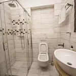 Oh客房公寓 3* 卢布尔雅那