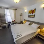 Oh客房公寓 卢布尔雅那