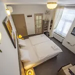 Oh客房公寓 招待所 3*