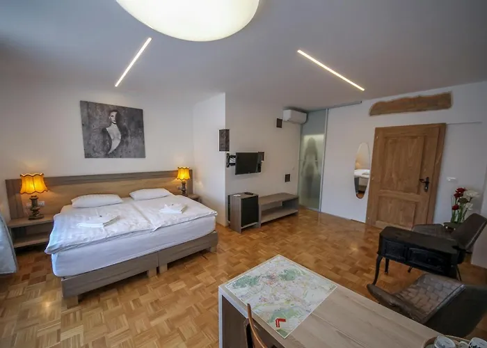 Oh & Vendégház Ljubljana