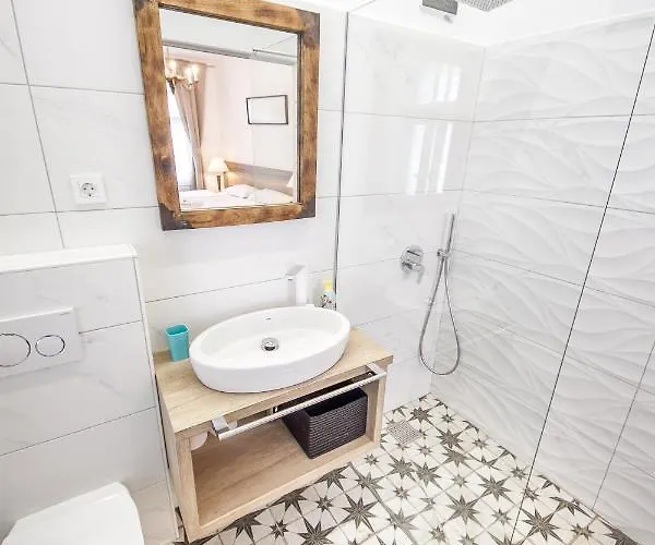 Oh & Pensión Liubliana